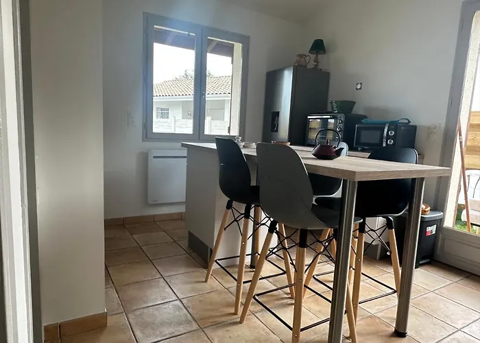 Petite Maison Plein Pied Jardin Апартаменты Сорт-Осгор